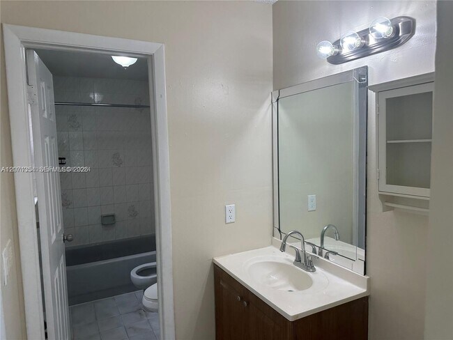 Foto del edificio - 6991 NW 169th Terrace