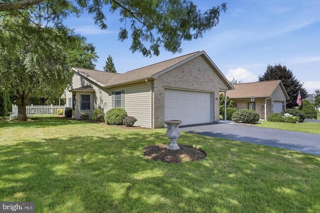 Building Photo - 312 Woodvale Dr
