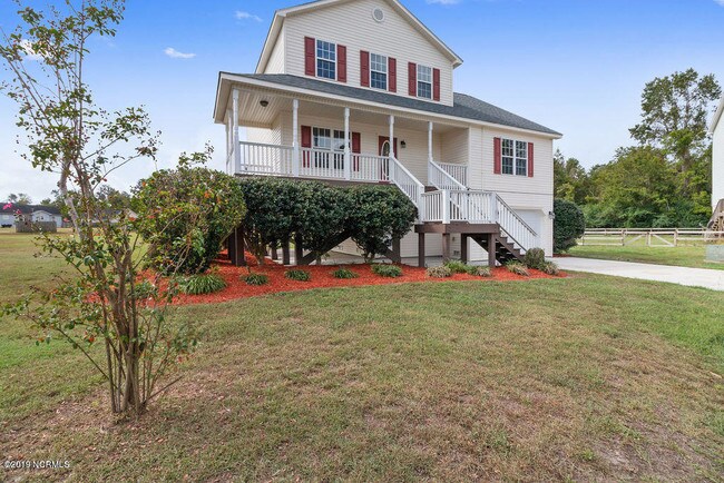 Foto del edificio - 159 Forest Bluff Dr