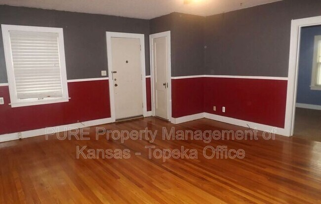 Foto del edificio - 214 NW Broadmoor Ave