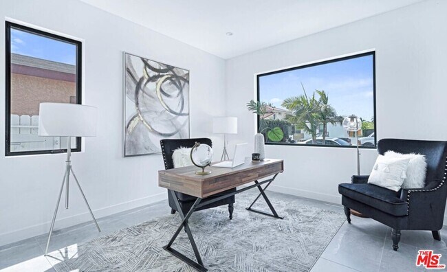 Foto del edificio - 4710 Berryman Ave