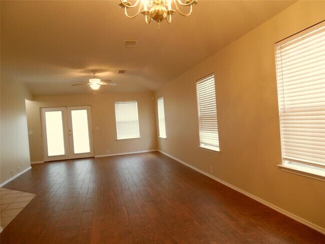 Foto del edificio - 19138 Indian Stone Ln