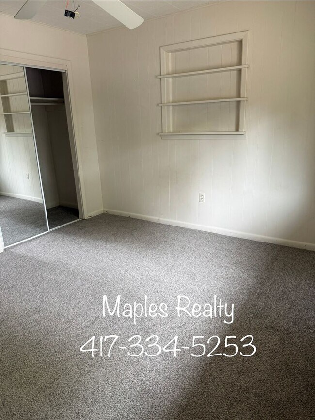 Foto del edificio - 2 bed / 1 bath apartment, Kirbyville MO