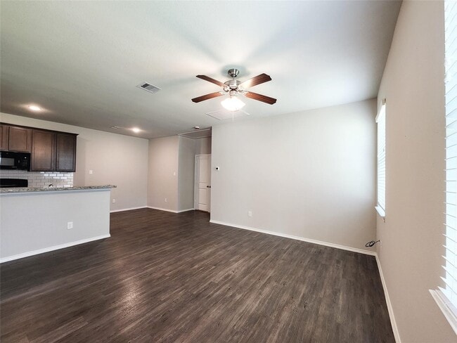 Foto del edificio - 26471 Joy Village Dr