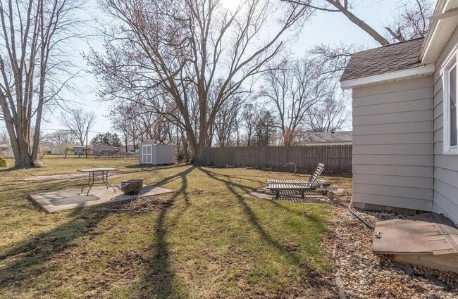 Building Photo - 1 Bed 1 Bath House for Rent!