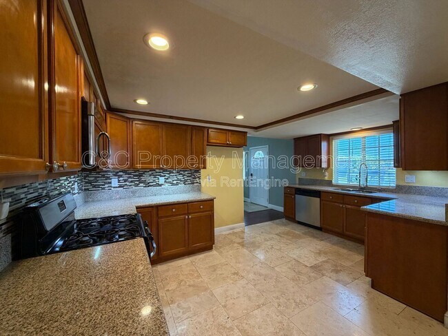 Building Photo - 4981 Dassco Ct
