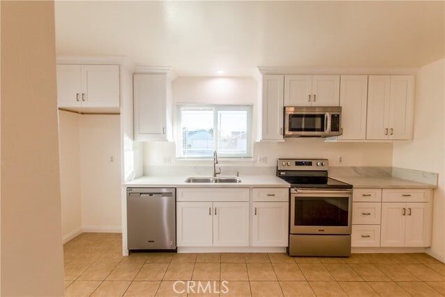 Building Photo - 6331 Vatcher Dr