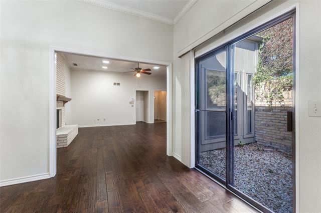 Foto del edificio - 7087 Regalview Cir