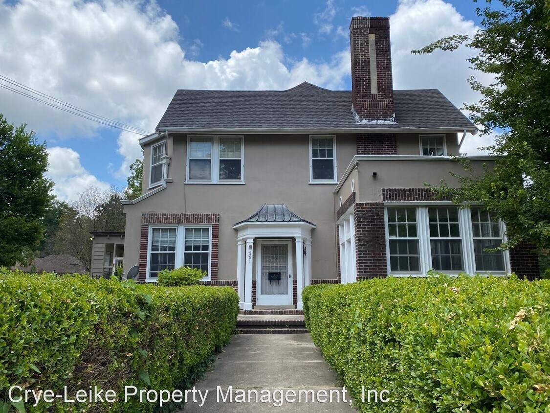 Primary Photo - 2 br, 1 bath House - 551 S McLean Blvd