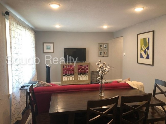 Foto del edificio - 11301 W 67th Terrace