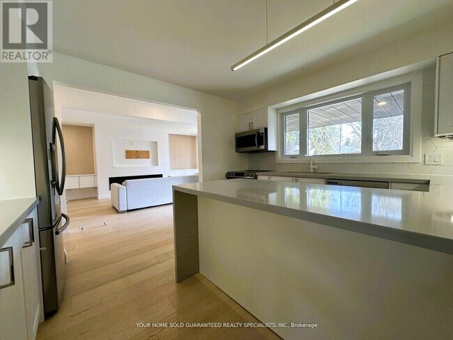 Photo du bâtiment - 36 Queen St