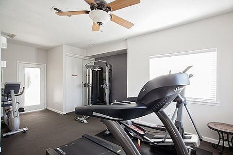 Millenium Park Community Fitness Center - Millennium Park Apartments