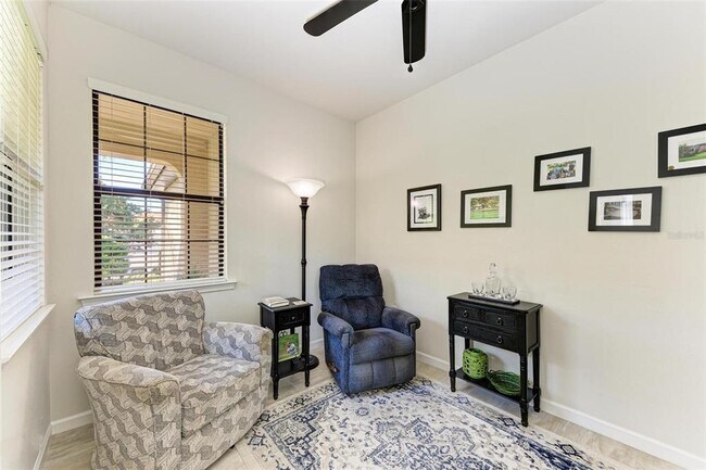 Foto del edificio - 6739 Haverhill Ct