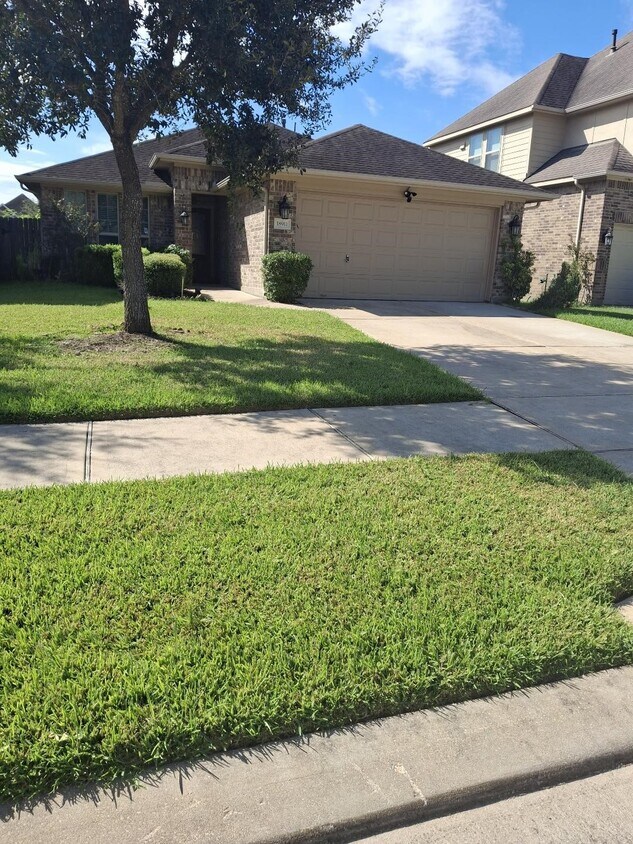 Foto principal - 18911 Elrington Creek Ct