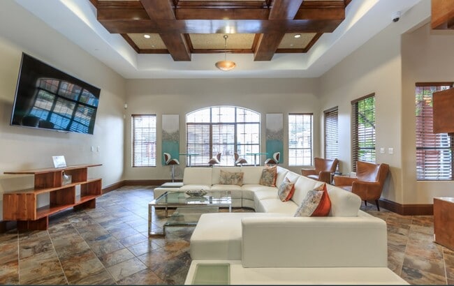 Building Photo - Montecito Pointe
