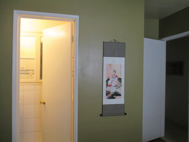 bathroom in Bedroom (1) - 15419 Cimarron Ave