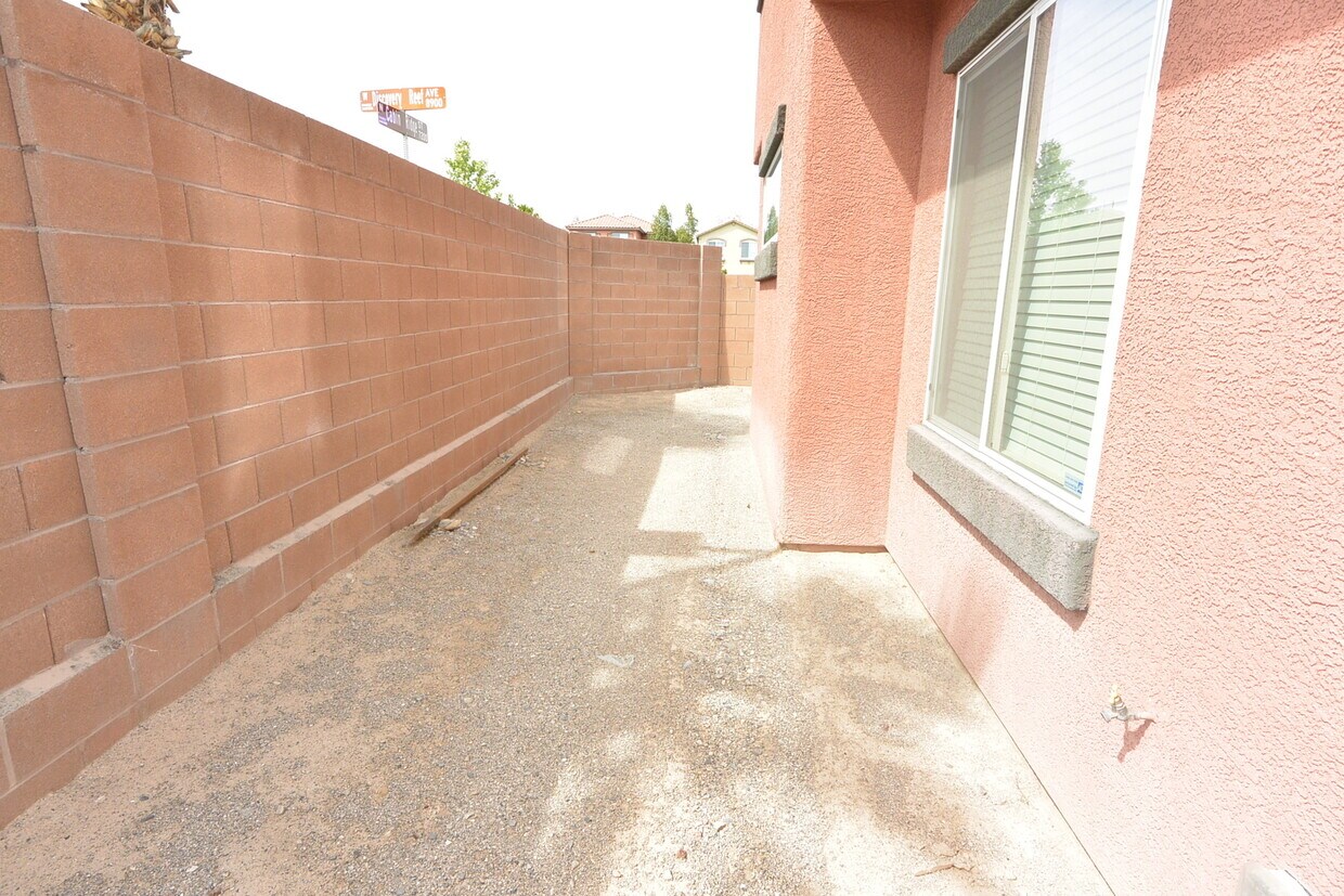 Foto del edificio - 7213 Bombay Reef Ct
