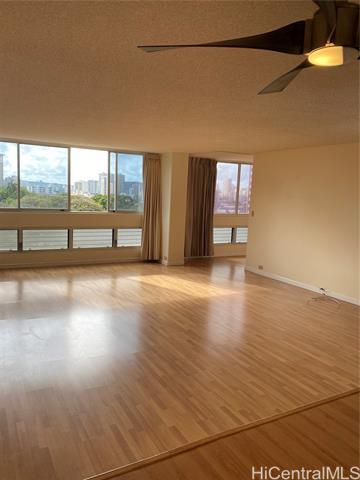 Building Photo - 1212 Punahou St