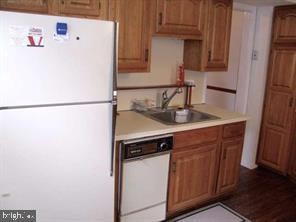 Building Photo - 1725 Kohl St