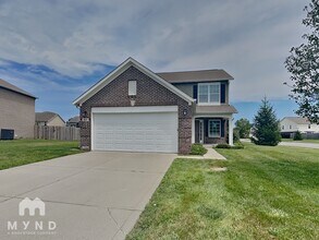 Building Photo - 618 Albermarle Dr