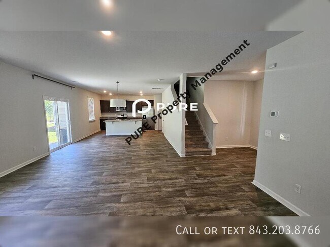 Building Photo - Available now!! Beautiful Single Family De...