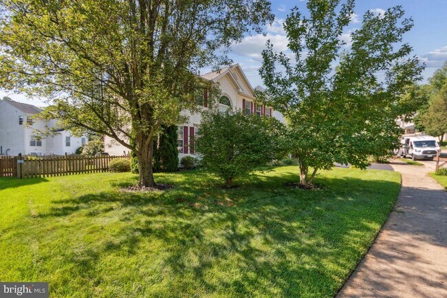 Building Photo - 5135 Olivia Way