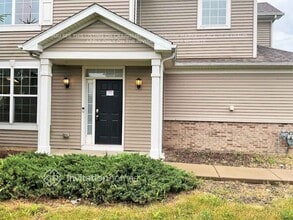 Building Photo - 518 Fort Clatsop Ct