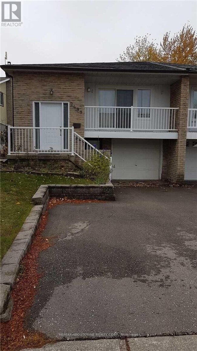 Photo du bâtiment - 2499 Cobbinshaw Cir