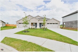 Building Photo - 15117 Afleet Alex St