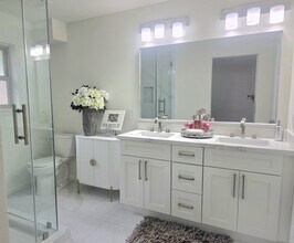 Building Photo - 12511 Shepherds Ridge Dr