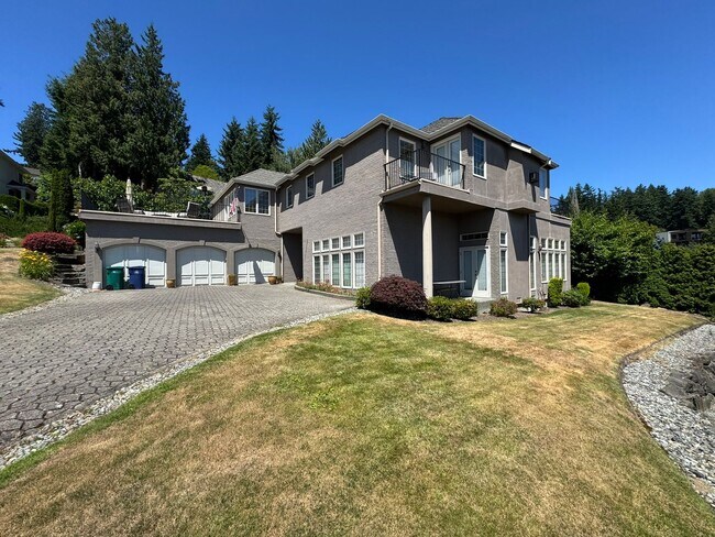Foto del edificio - 4bd/4ba Kirkland House