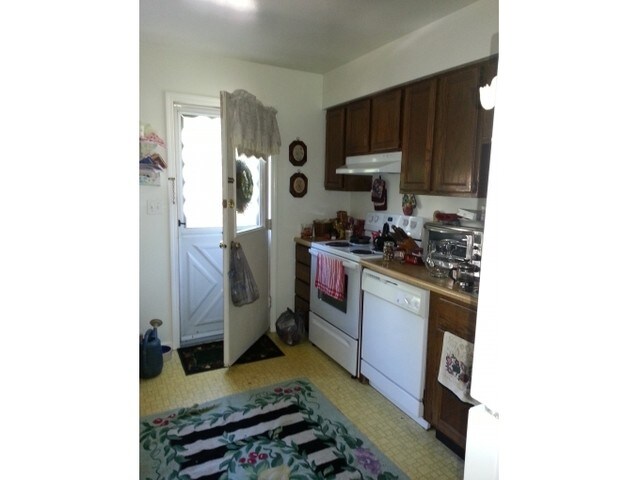 Foto del edificio - 407 Poplar Ave