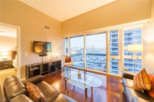 Foto del edificio - 4471 Dean Martin Dr
