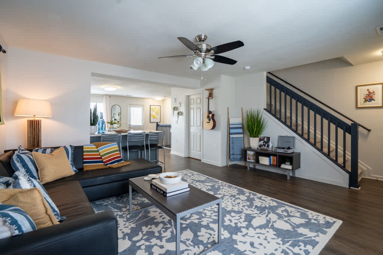 Foto principal - 1051 Southern Dr