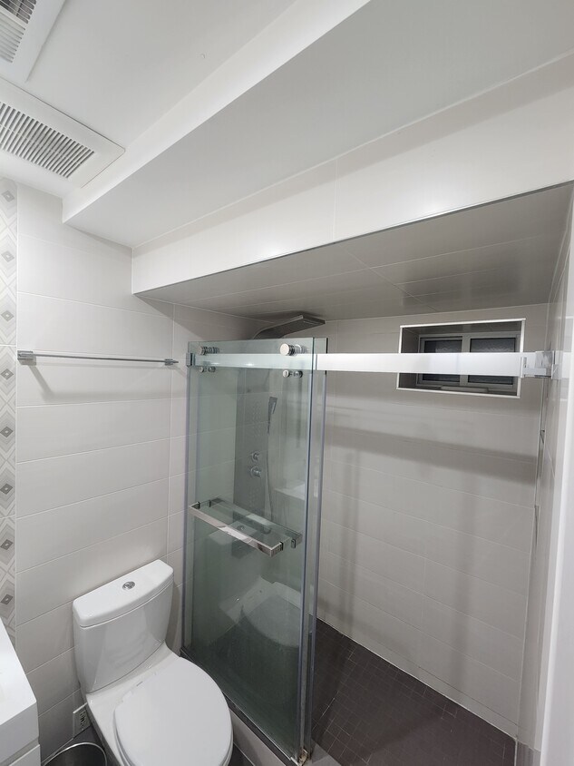 Foto del edificio - 309 Corbin Ave