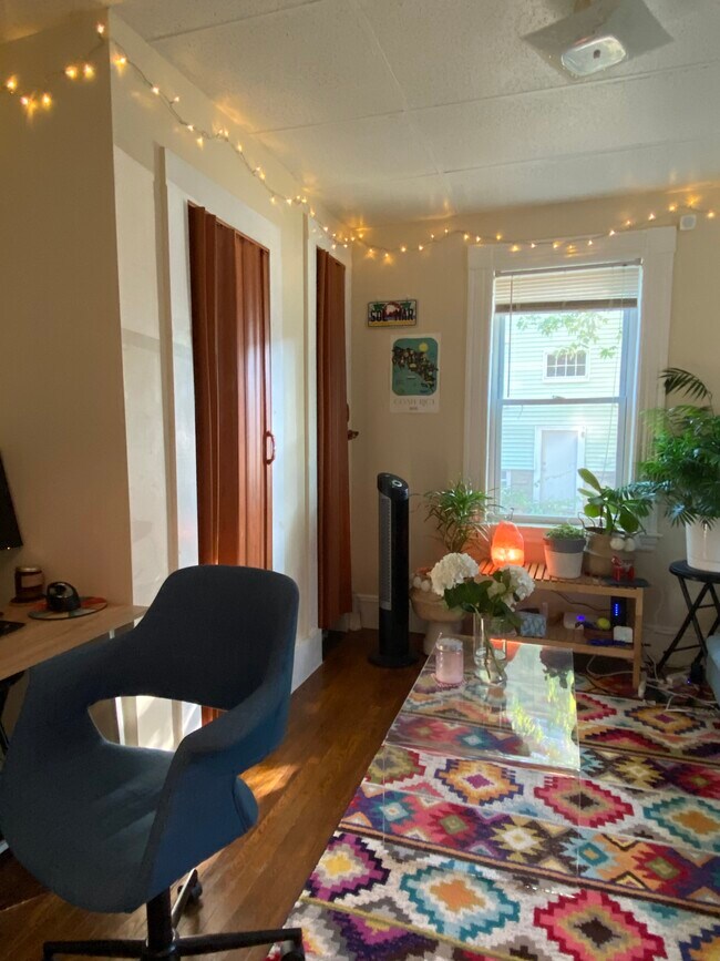 Foto del edificio - 107 Hooker St