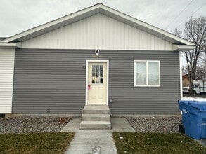 Building Photo - 193 11th St W