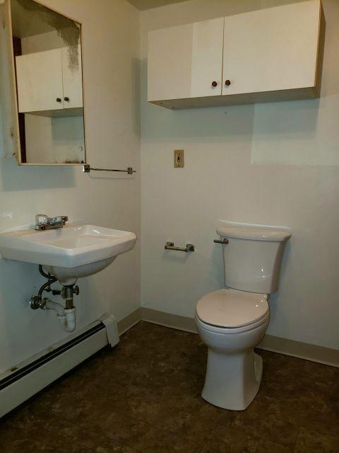 Building Photo - 1 bedroom in Billings MT 59101
