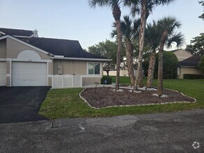Building Photo - 1205 NW 50th St