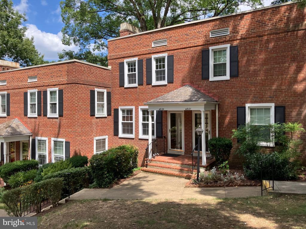 Foto principal - 4803 27th Rd S