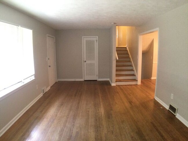 Foto del edificio - 2336 Columbia Woods Ct