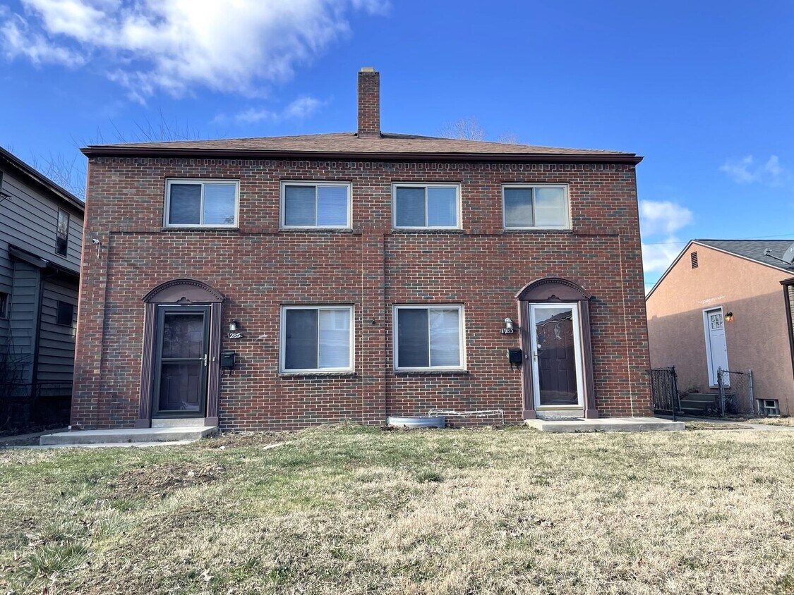 Foto principal - 1285 Linwood Ave