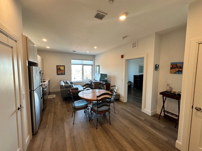 Foto del edificio - 951 Dorchester Ave