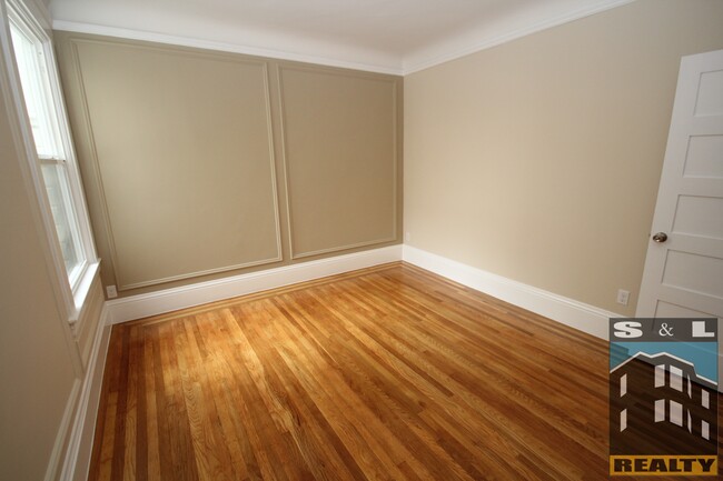 Foto del edificio - 570 28th Ave