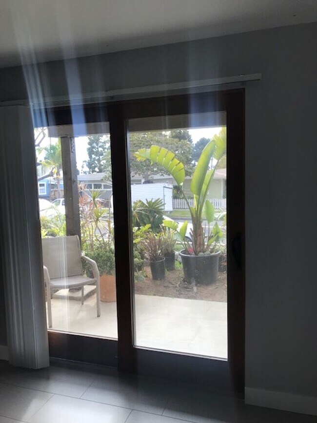 Foto del edificio - 402 S Clementine St