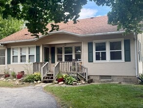 Building Photo - 530 Merrill Ave
