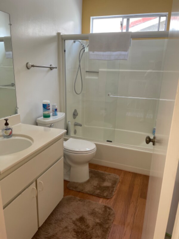 Foto del edificio - 234 Shoreline Dr