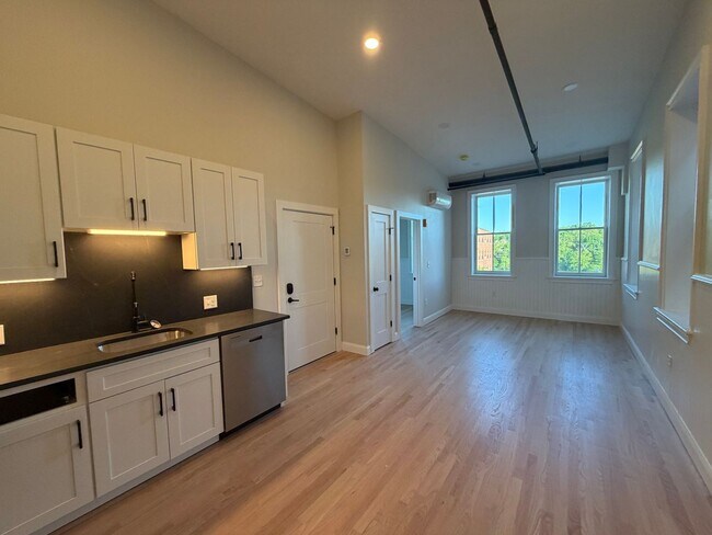 Foto del edificio - 38-42 Washington St Haverhill, MA 01832