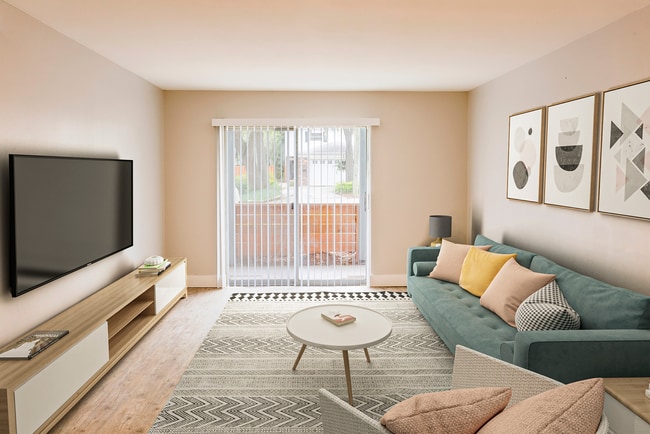 mf-vs-living-20room.jpg - Westshore Palms at Kennedy