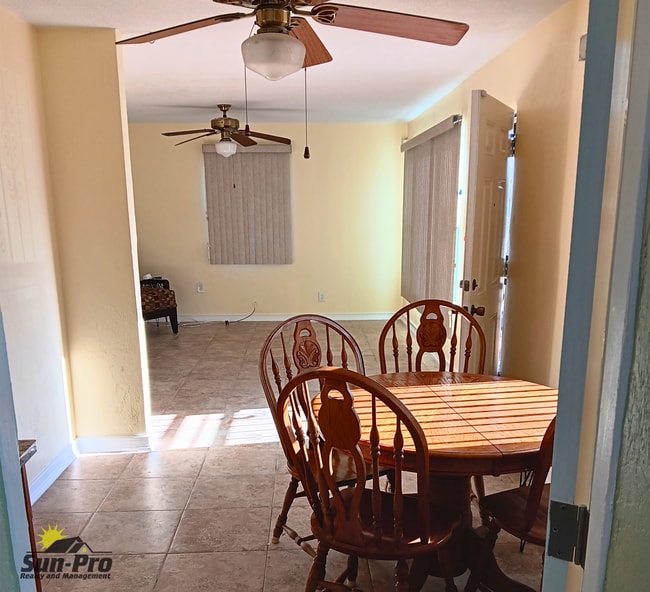 Building Photo - 619 Hudson St